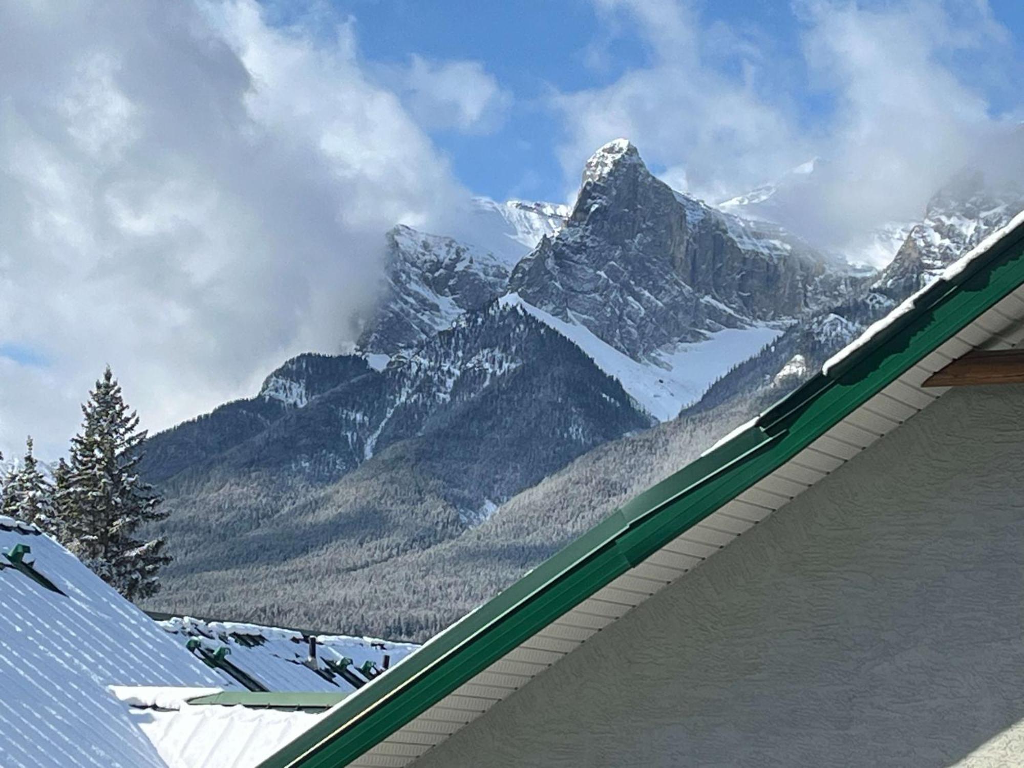 Banff Wood Lodge Canmore Exterior foto